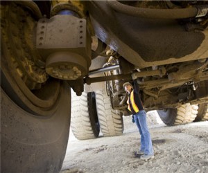 Crushing blow for oil sands as US production, inventories reach 20- and 30-year highs