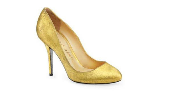 Designer 24 carat gold shoes on sale for just US$2,671 | MINING.com