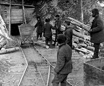 Gold mining at former Stalin prisoners’ camps in Russia still attracts hundreds