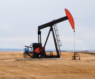 US energy boom jeopardized, larger shale oilfields found