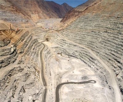Supply surplus to hit copper prices - Antofagasta CEO