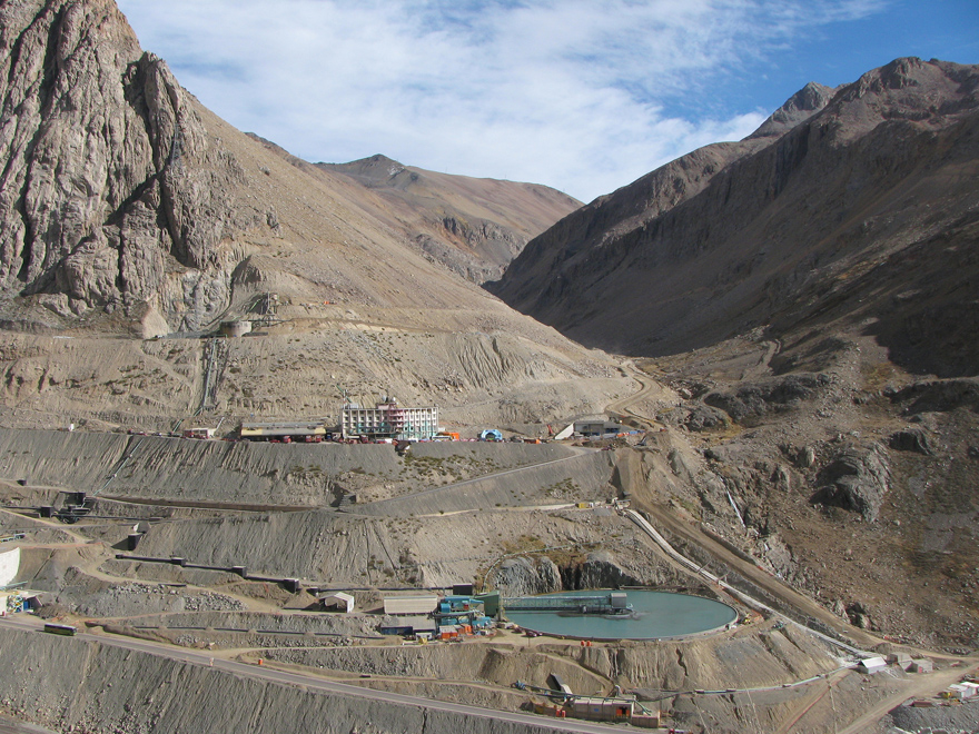 Codelco miners vote to strike as copper disruption threats mount