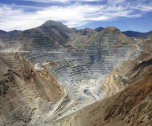 Antofagasta hit by copper slump, will pay big dividend regardless