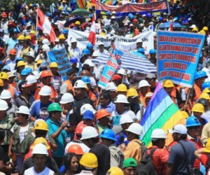 Thousands of Peruvians protest against tougher illegal mining rules