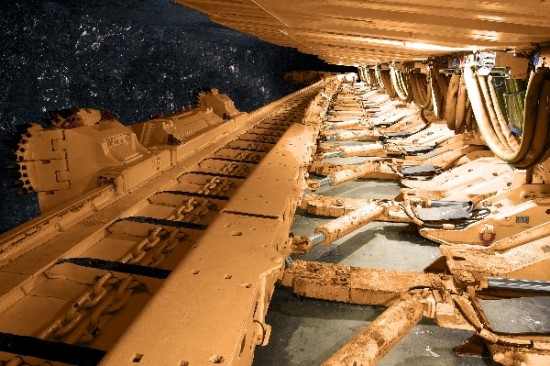 Cat® Longwall Plow System Helps Set New Low Seam Coal Production Record Mining