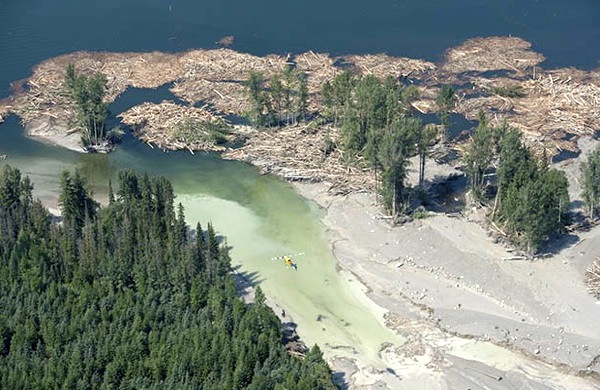 Canada’s Mount Polley disaster: experts warned tailings pond 'getting large'