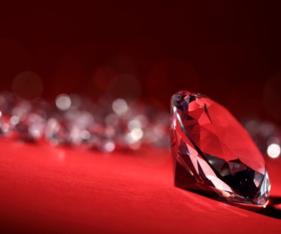 This $2 million red diamond is the hero in Rio’s annual tender