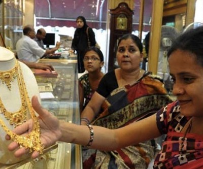 In India’s bazaars, old gold is the new black