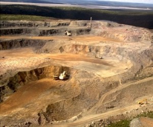 Cliffs closes Bloom Lake iron ore, sells coal assets