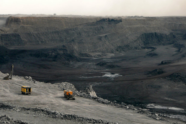 Mongolia halts landmark deal with foreign firms over massive coal mine