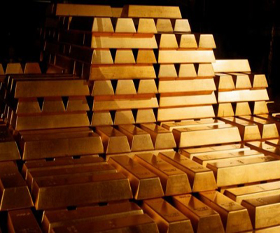 Gold price falls victim to profit takers