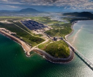 Australia ok’s vast coal port expansion near Great Barrier Reef