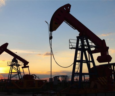 Sustained oil prices rout could hurt Canadian economy — report