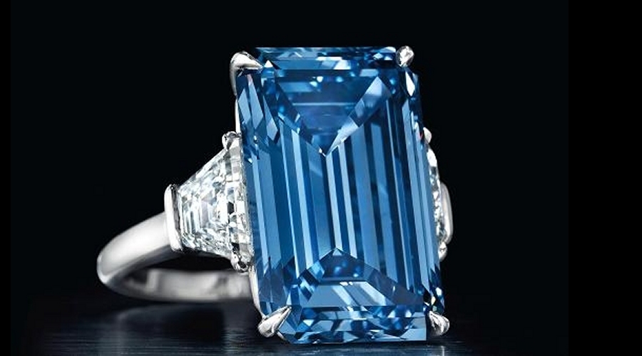 The 14.62 carat Fancy Vivid Blue emerald cut ‘Oppenheimer Blue’ diamond