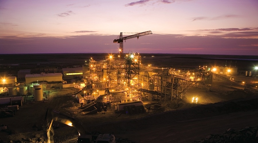 Kinross is going ahead with expansion of its Tasiast gold mine in Mauritania