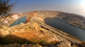 Death toll at Glencore's Katanga mine in Congo climbs to 3