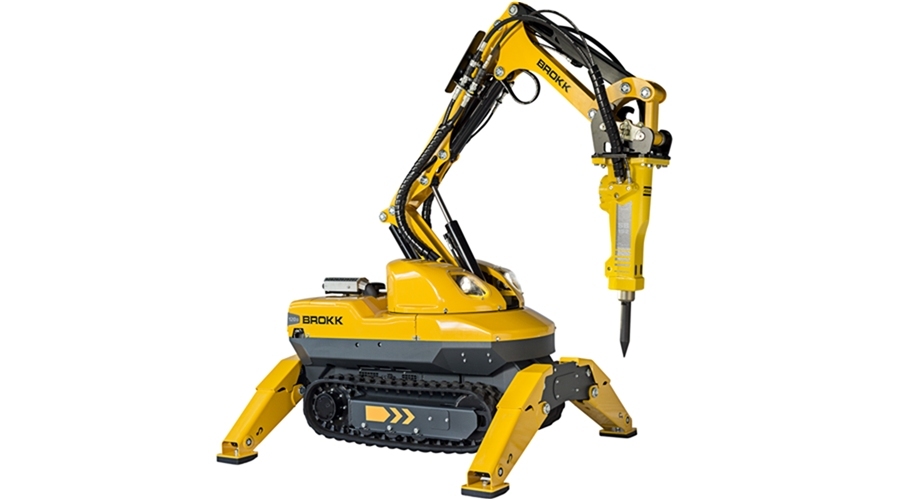 The new remote-controlled Brokk 120 D is the world’s smallest diesel-driven demolition robot. The machine can operate for more than 8 hours without refueling.