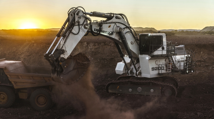 Liebherr mining excavator R 9200 equipped with a backhoe bucket