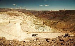 Kinross Gold halts Maricunga mine in Chile, lays off 300 workers