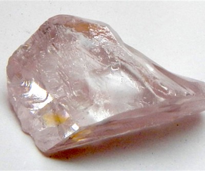 Lucapa finds another massive diamond at Lulo, biggest pink yet