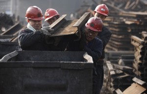 China steps up efforts to cut coal capacity