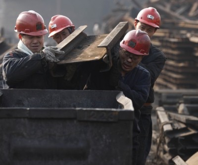 China steps up efforts to cut coal capacity