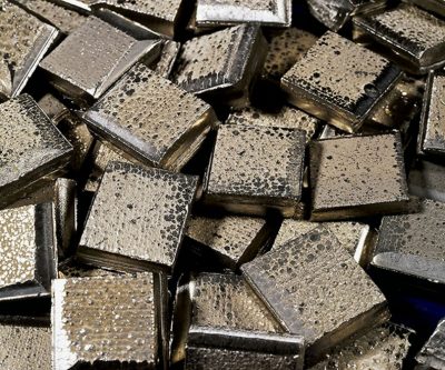 COLUMN-Glencore's smelter warning galvanises the zinc price: Andy Home
