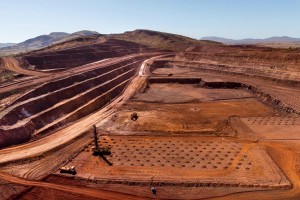 Iron ore miners shares drop as prices collapse
