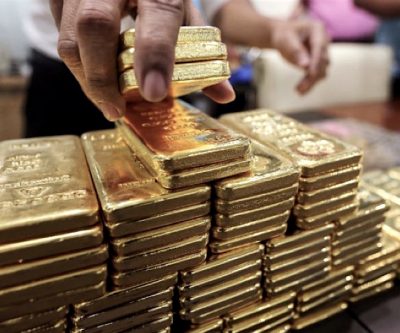 Gold price surges on pandemic shock to US economy