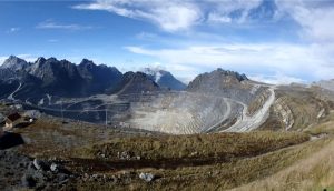 Freeport pressed to give most of Grasberg copper-gold mine to Indonesia ASAP