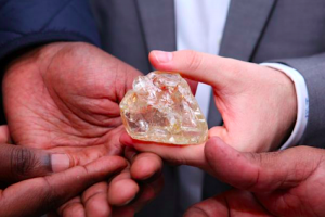 Proceeds from massive diamond found by pastor to go to Sierra Leone’s poorest