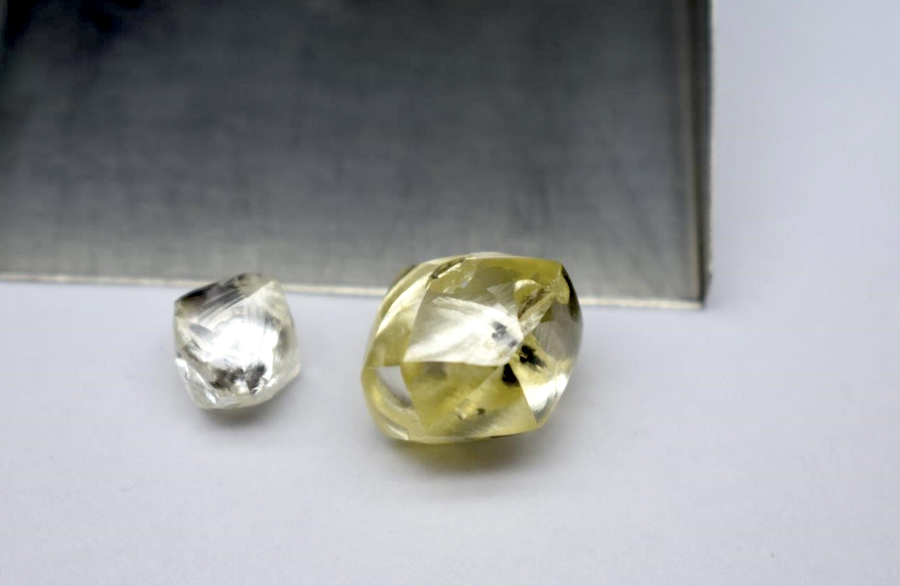 Lucapa on a roll, finds 25-carat yellow diamond in Lesotho mine