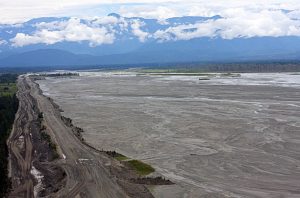 Giant mine spewing waste for decades turns into battleground