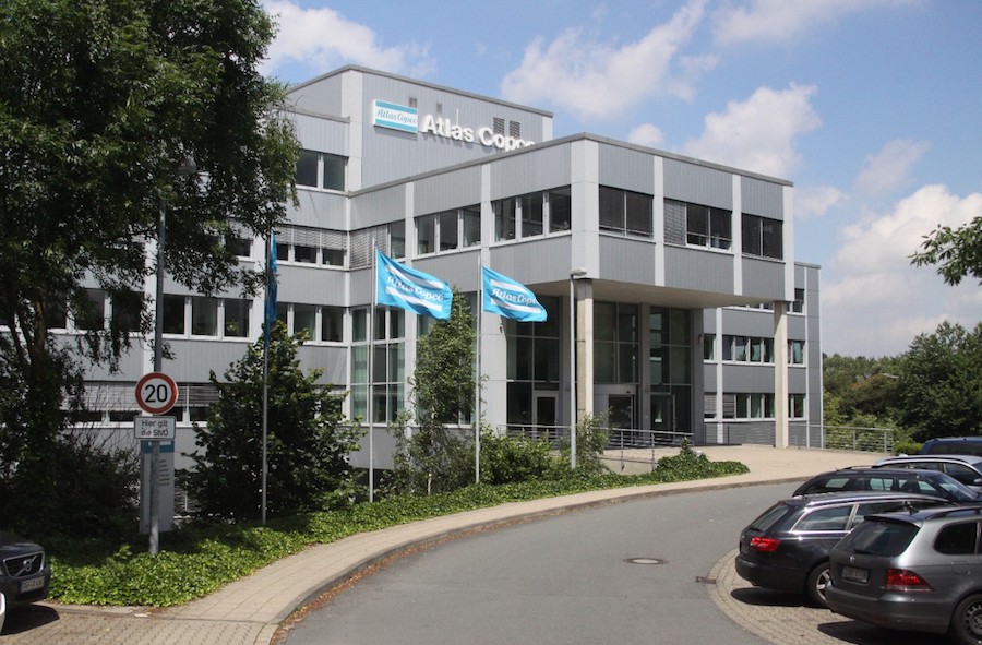 Atlas Copco buys German pump distributor