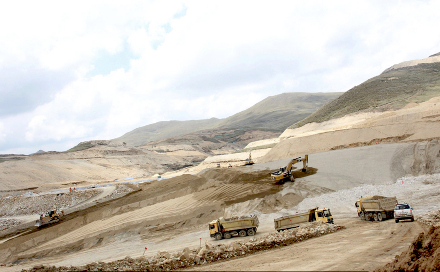 Hudbay begins pit development at Pampacancha