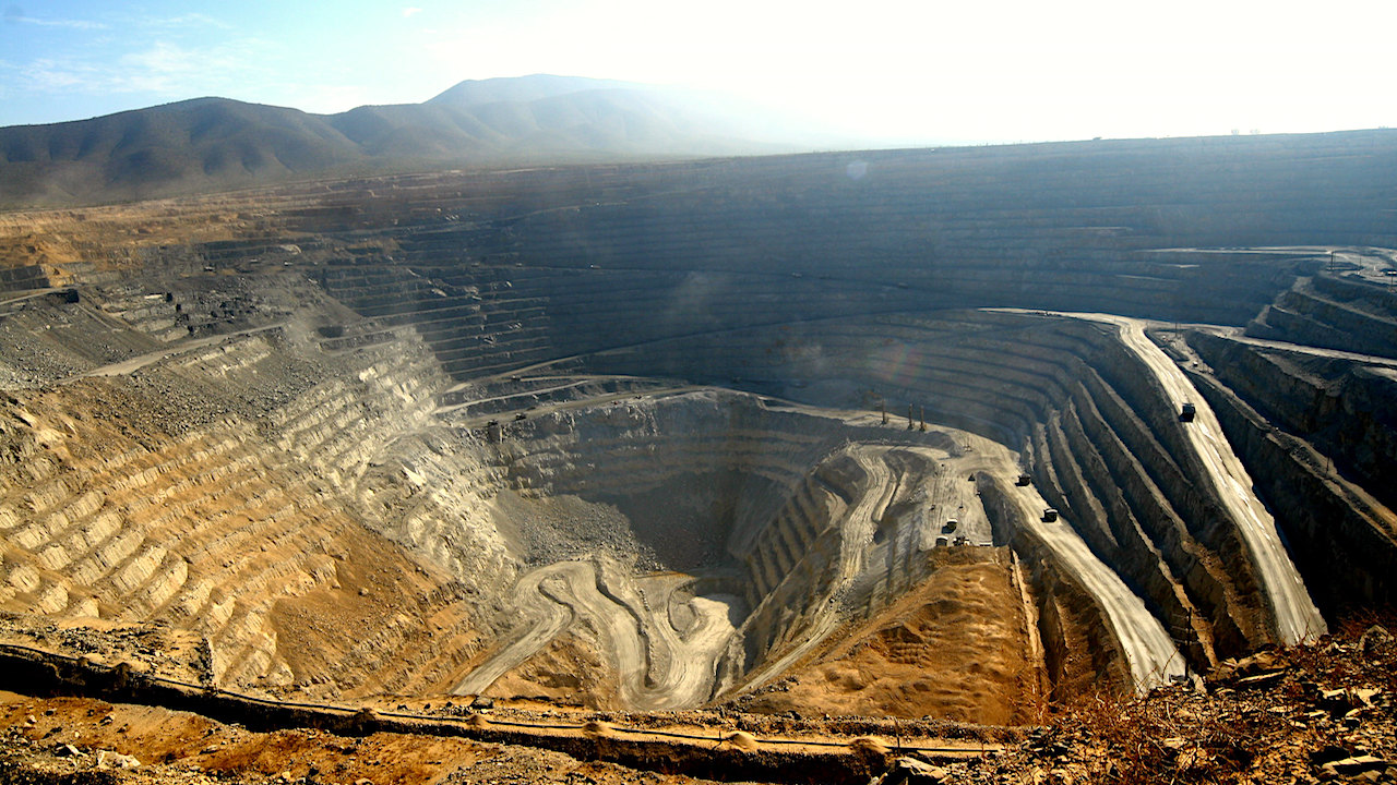 Mined to. Newmont (рудник Борден). Newmont Mining США. Penasquito mine. Silver Mining in Mexico.