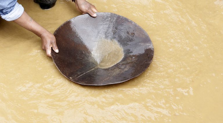 How to effectively address illegal gold mining - study - MINING.COM