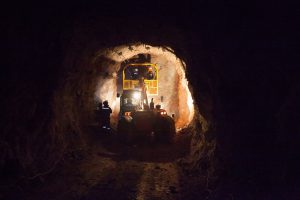 Austral Gold reaches pay hike agreement to end Chile mine strike
