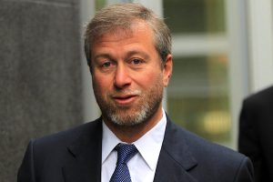 Russian billionaire Abramovich sells out in $1.4 bn gold deal