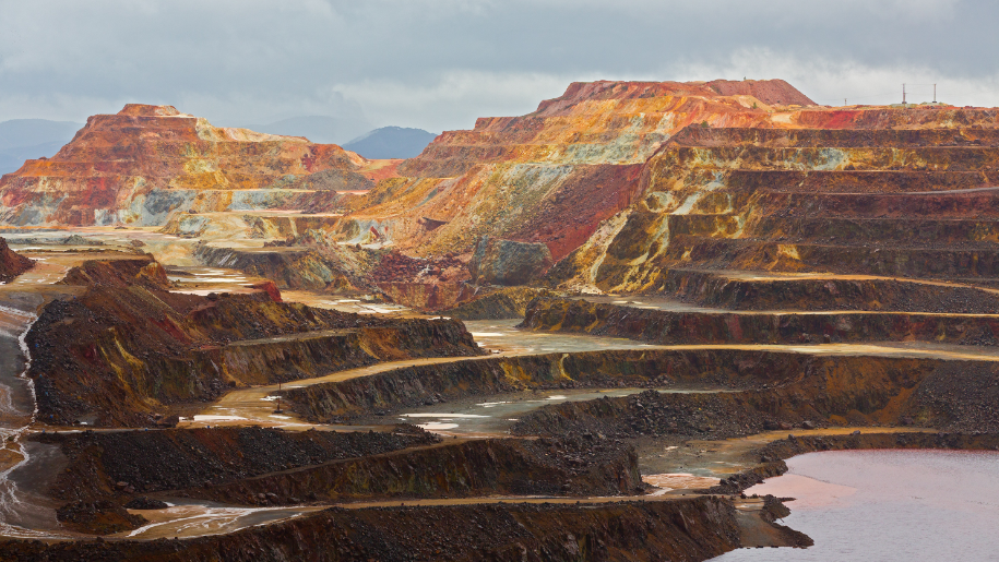 Rio Tinto raises dividend, sees 'Vshaped' China recovery