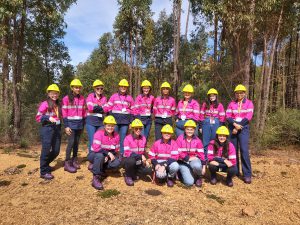 Australia holds mining career camp for Indigenous girls