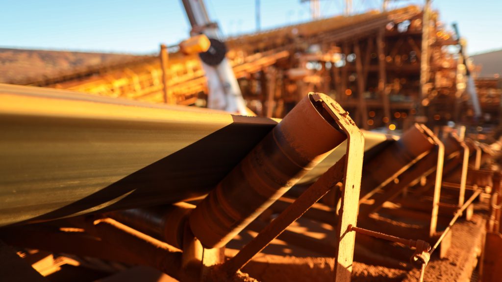 Iron ore price extends gains amid steel optimism