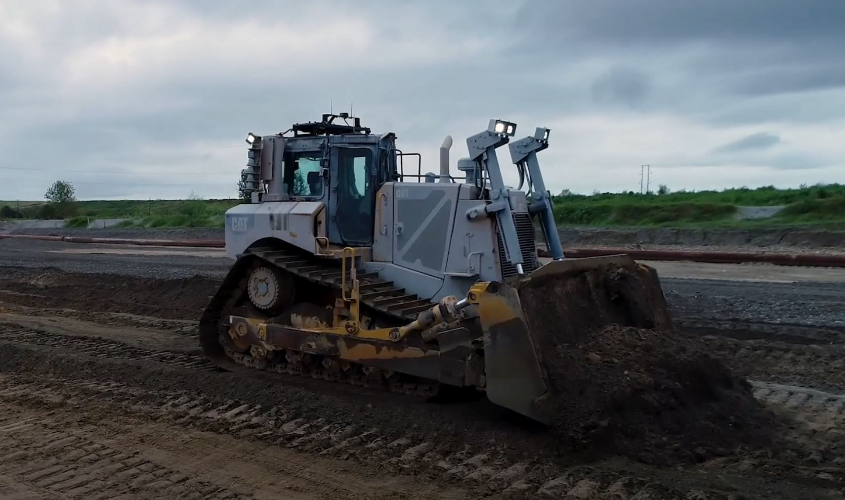 Nutrien first to use remote control Cat dozer
