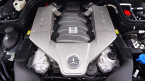 Mercedes-Benz CEO says raw material scarcity could delay e-mobility - Die Zeit