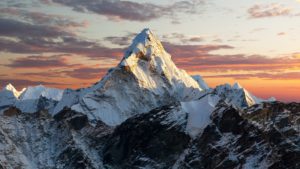 China Scientists Discover Huge Lithium Deposit in Everest Region