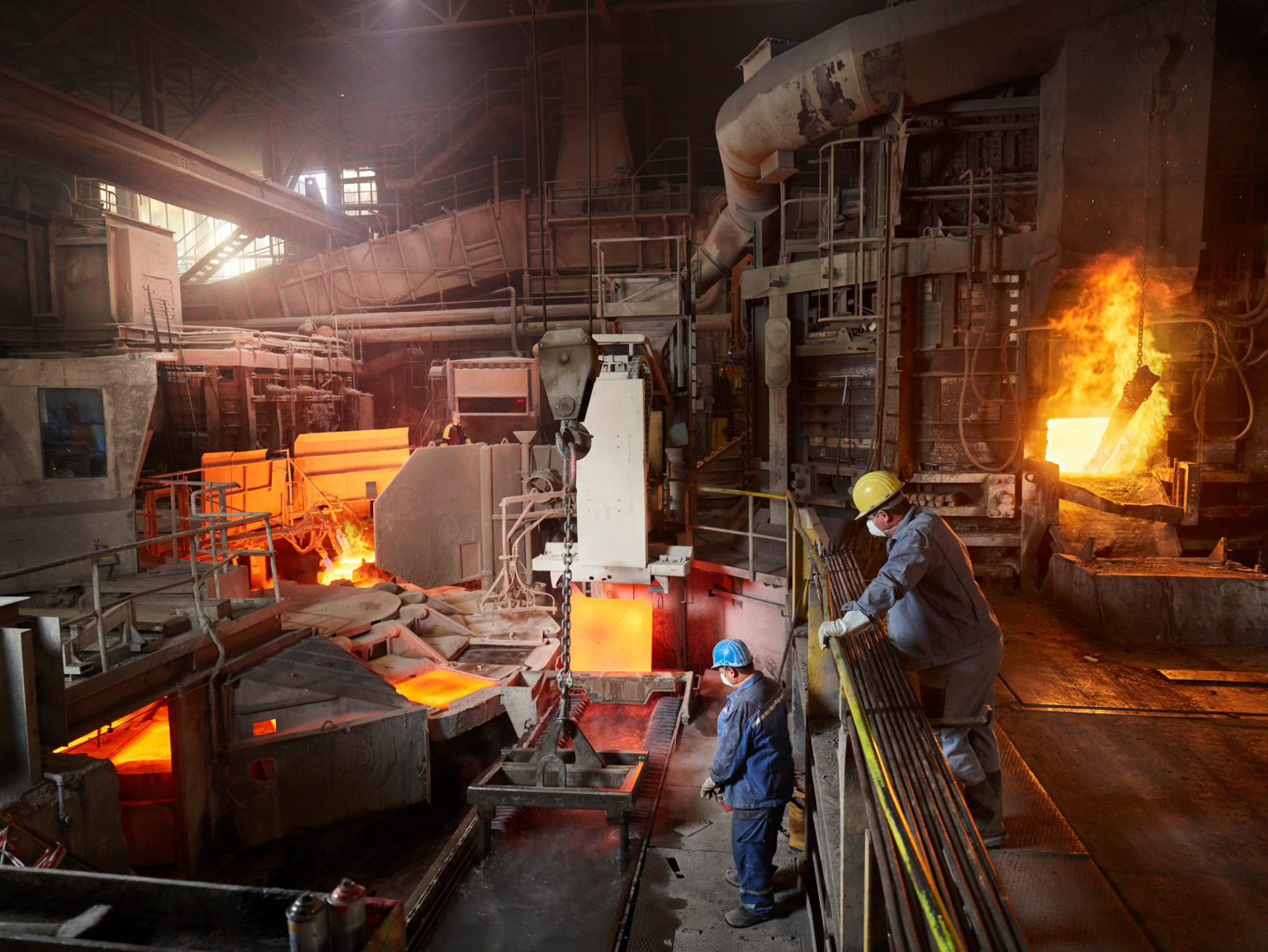 China’s copper smelters vow capacity controls after fees plunge ...