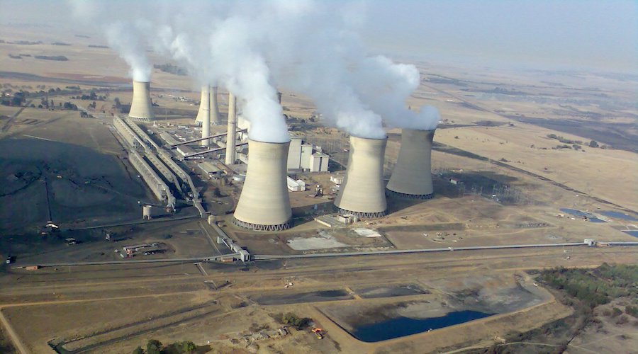 The Eskom-operated Arnot coal-fired power station in Mpumalanga, South Africa.